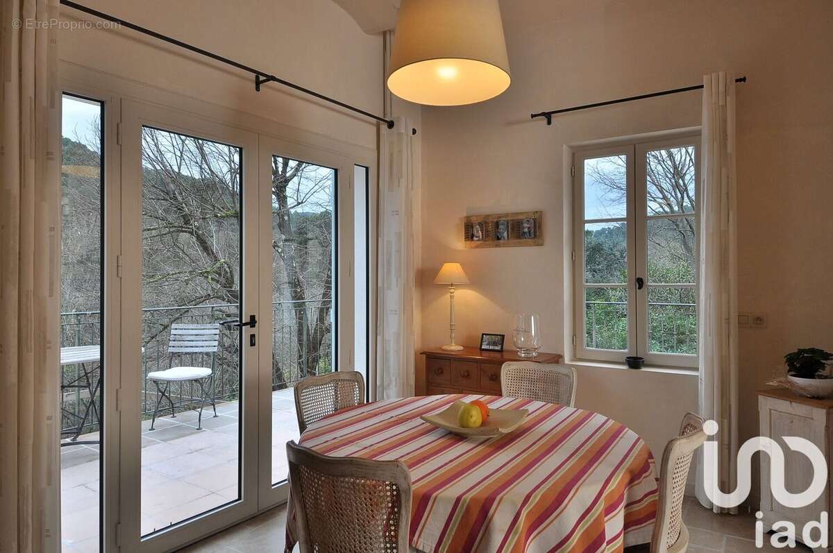 Photo 8 - Maison à SAINT-JEAN-DE-VALERISCLE