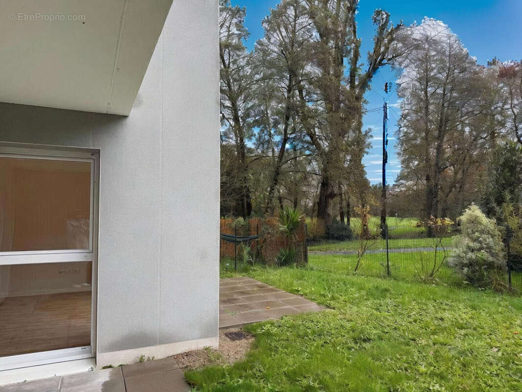 Appartement à BOUGUENAIS