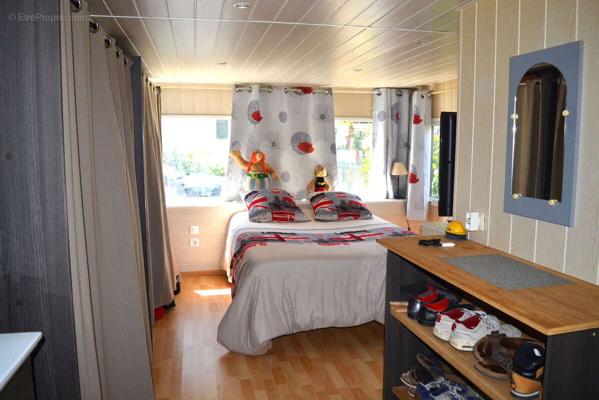 Maison à LE CASTELLET