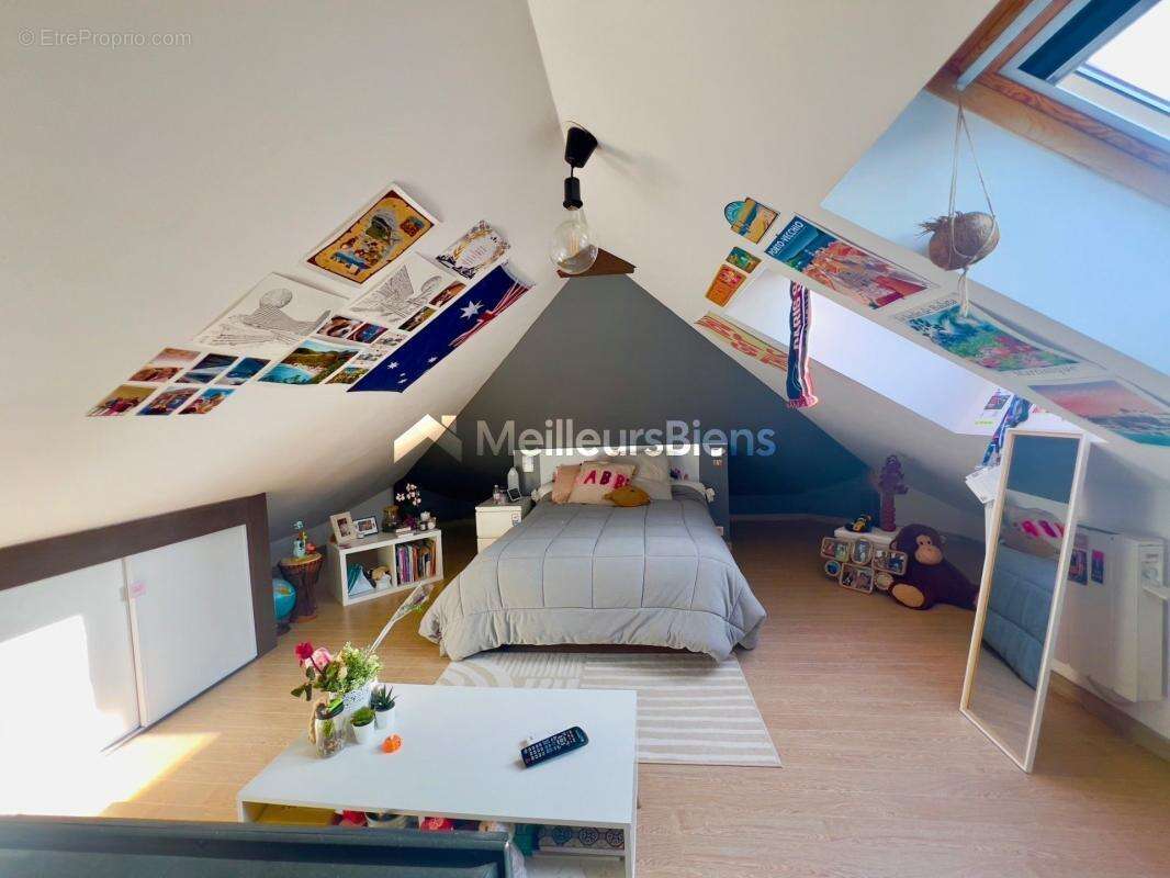 Maison à L&#039;ETANG-LA-VILLE