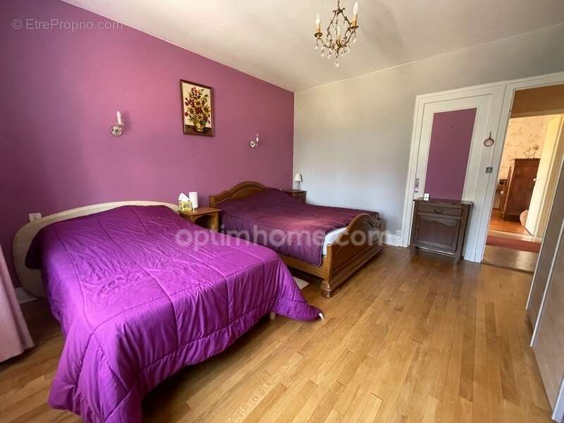 Maison à MAGNAC-LAVAL