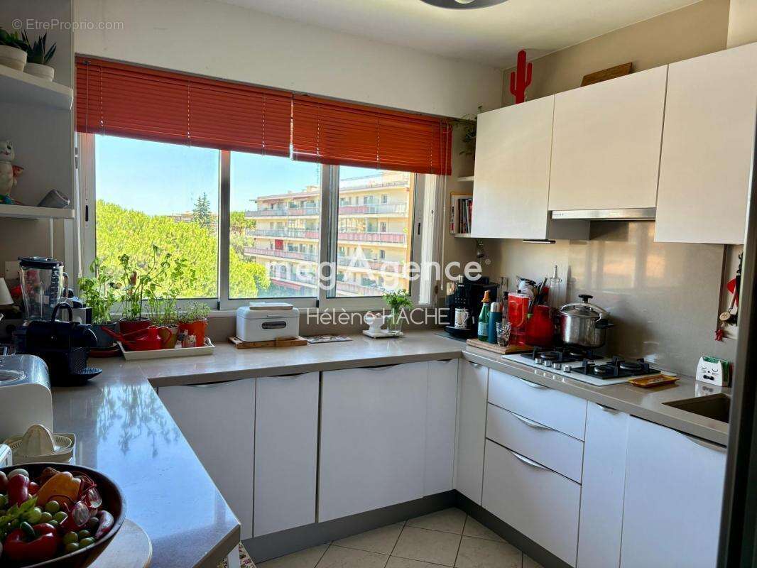 Appartement à CAGNES-SUR-MER