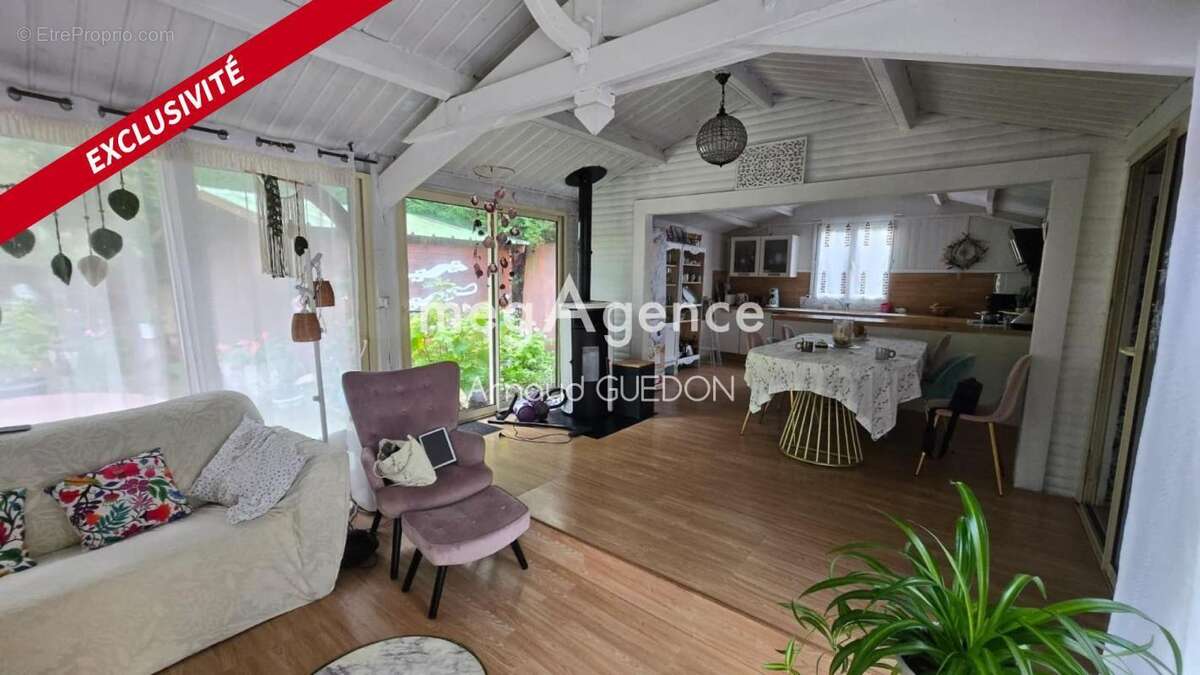 Maison à MARIGNE-LAILLE