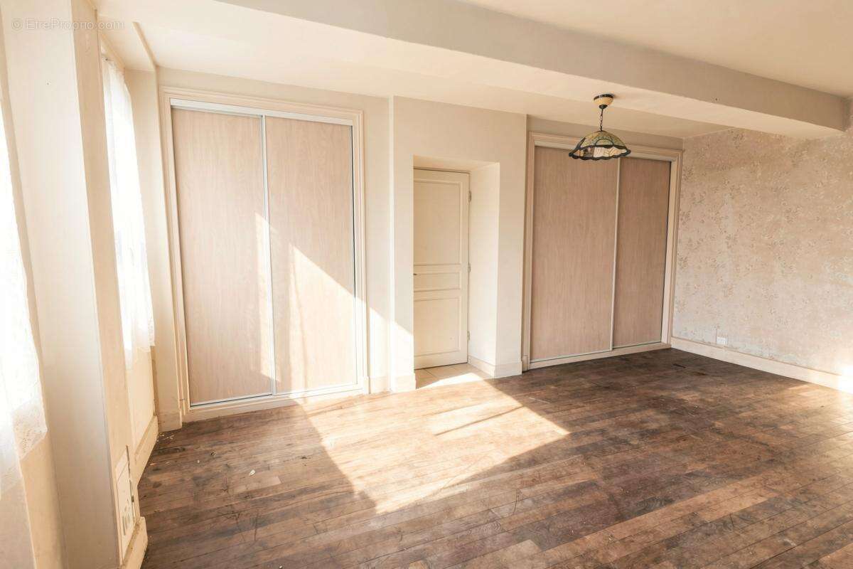 COMPIEGNE (60) - Maison en pierre 4p - 120m² - photo 4