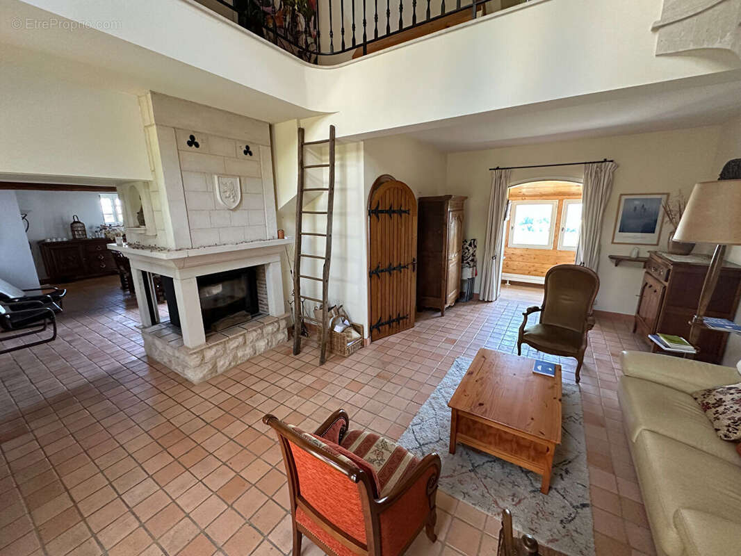 Maison à PALLUAU-SUR-INDRE