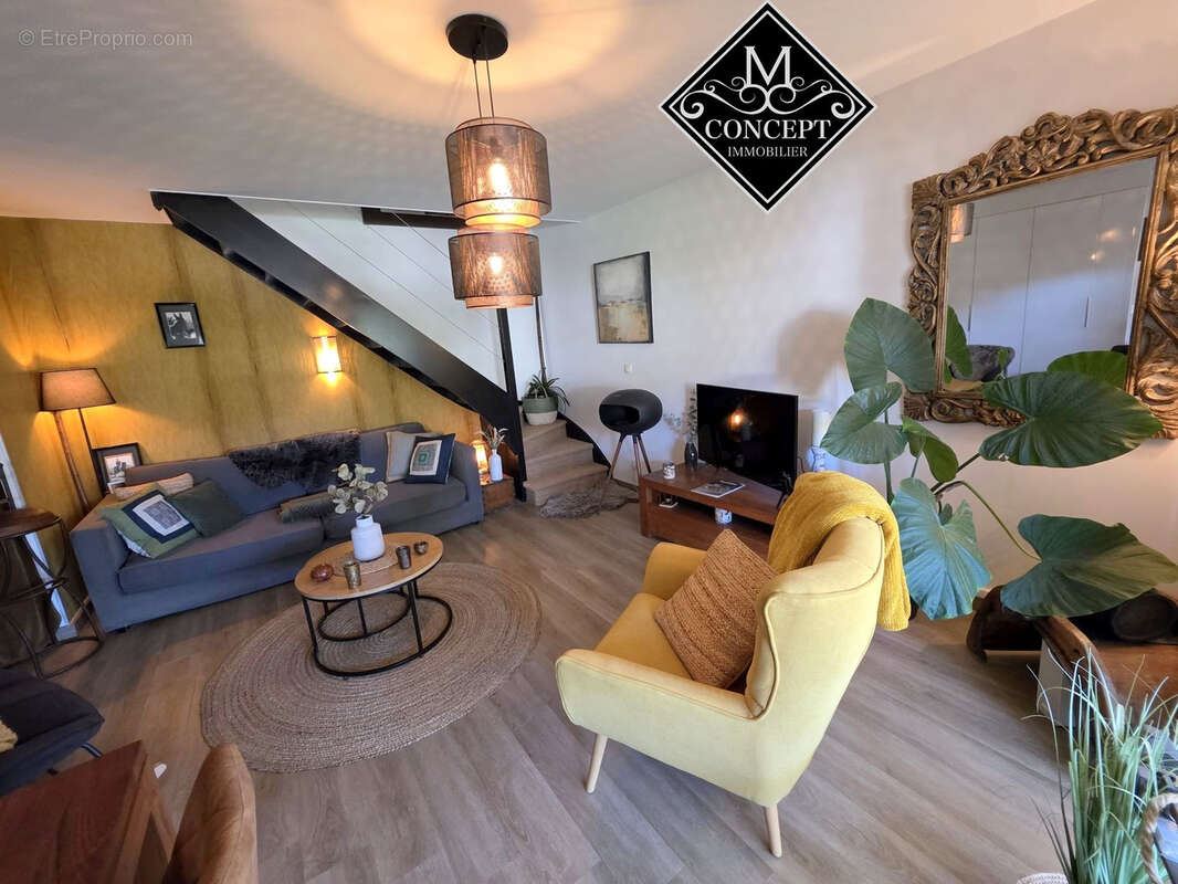 Appartement à QUINTAL