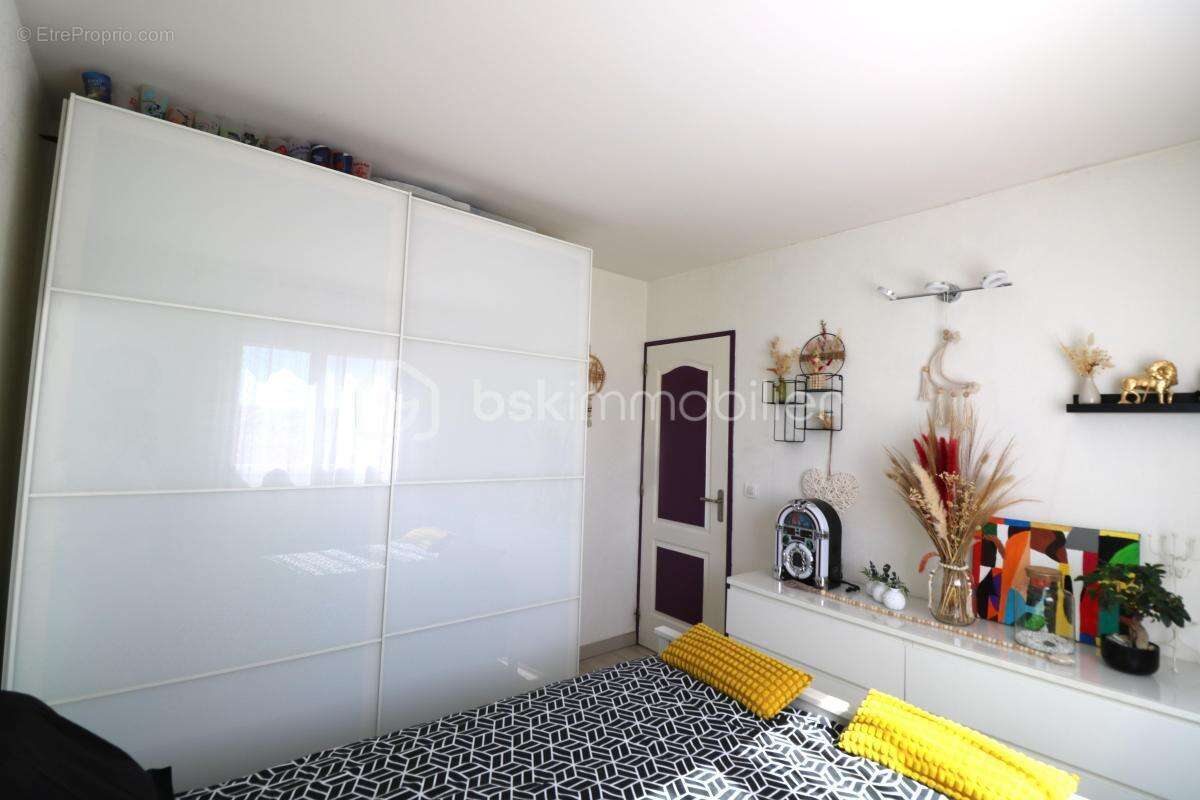 Appartement à VILLIERS-SUR-MARNE