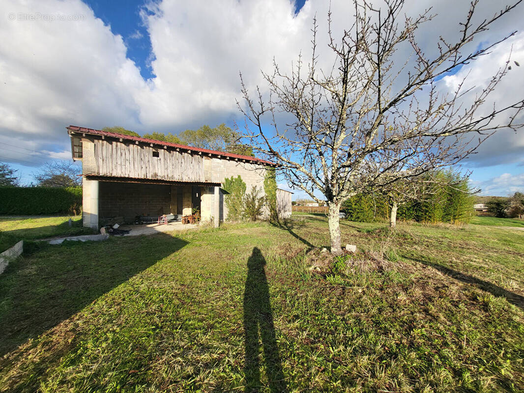 Maison à TAURIAC