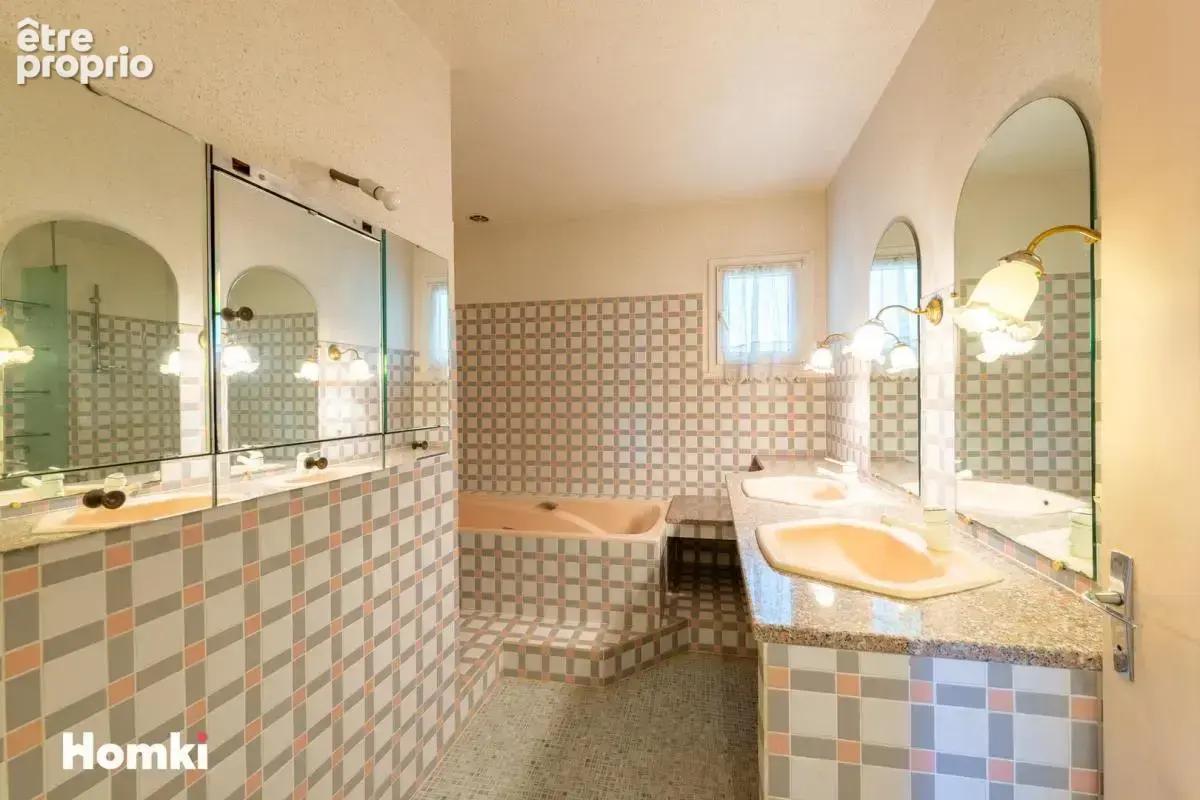 Maison/Villa T5 de 132 m² à Nyons 26110 - photo 15