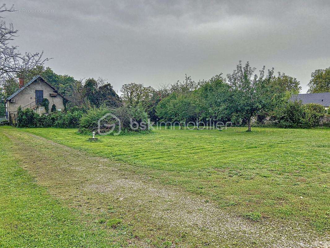 Maison à SAINT-JEAN-DE-LOSNE