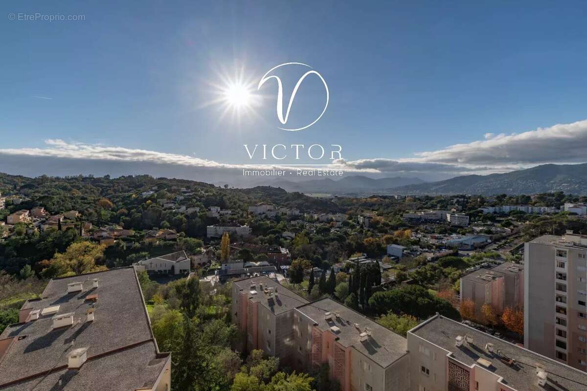 Appartement à LE CANNET