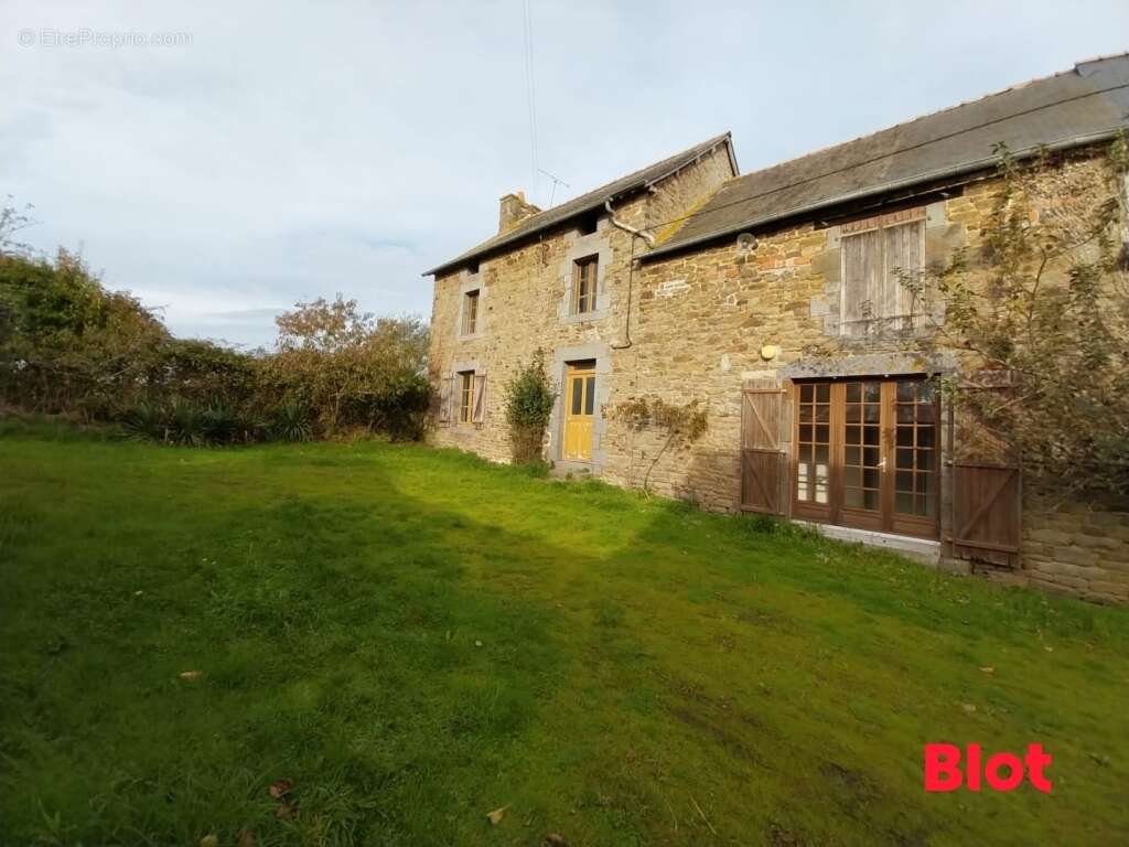 Maison à SAINT-HELEN