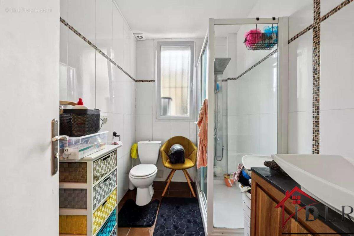 Appartement à NEUILLY-PLAISANCE