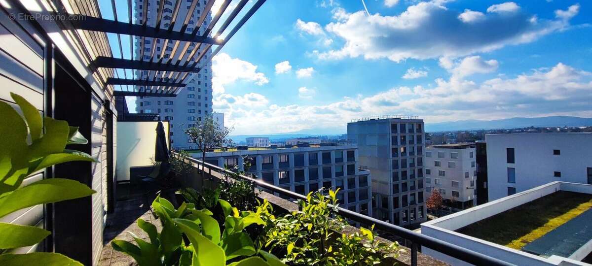 Appartement à LYON-9E