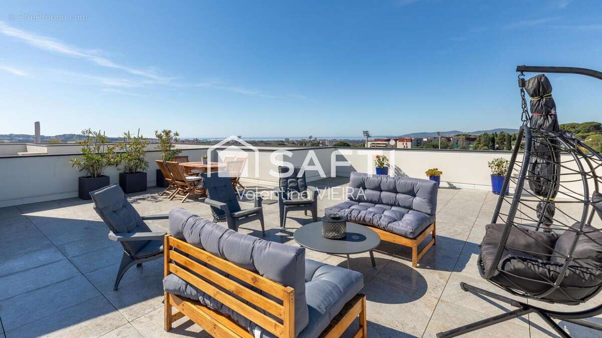 Photo 3 - Appartement à FREJUS