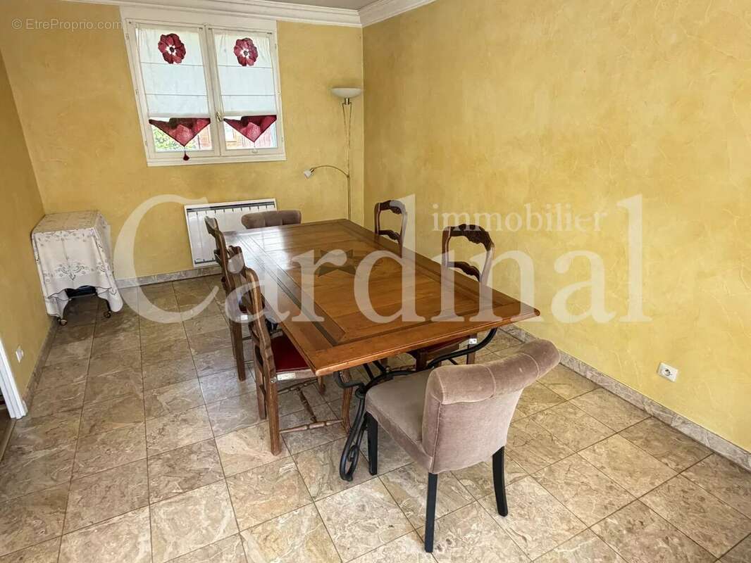 Maison à NOISY-LE-ROI