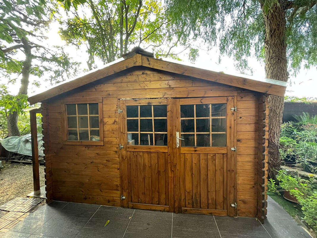 Maison à LE CASTELLET