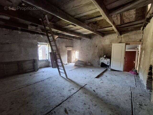 Appartement à LES VANS