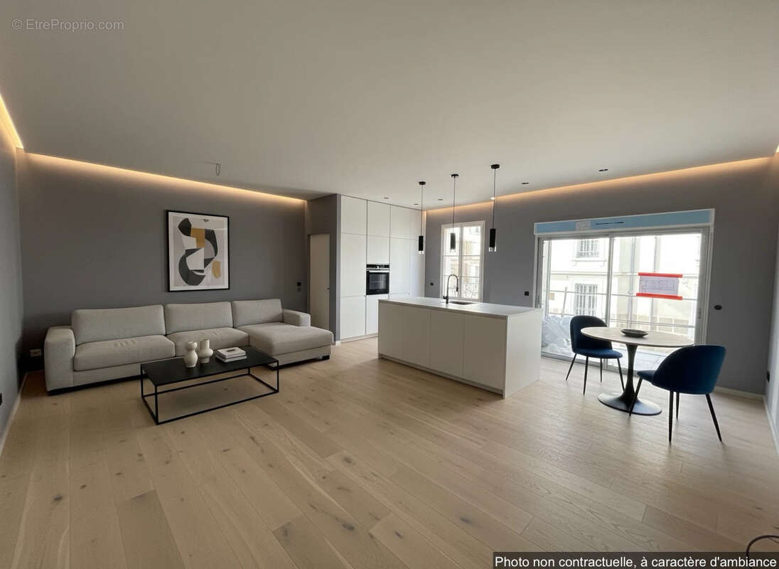 Appartement à VALERGUES