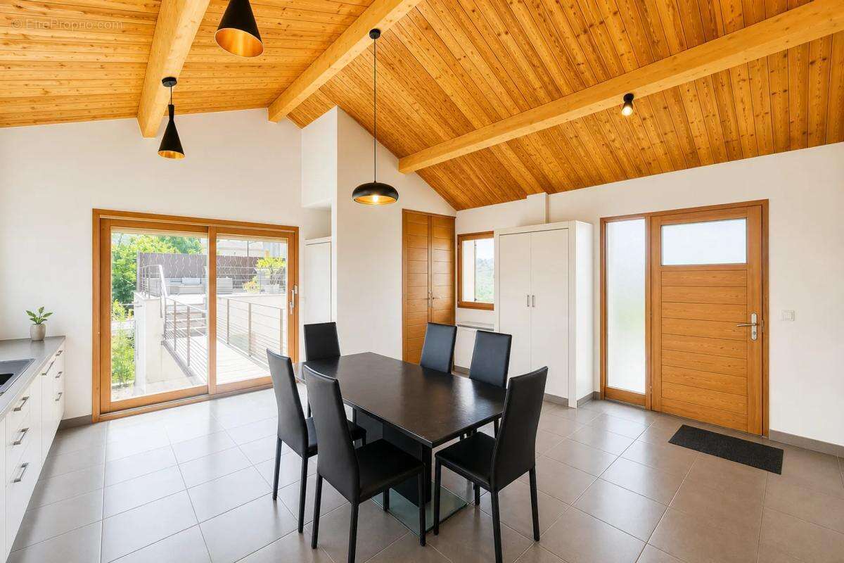 Maison de 5 pièces d'environ 126 m² à Digne-les-Bains - photo 4