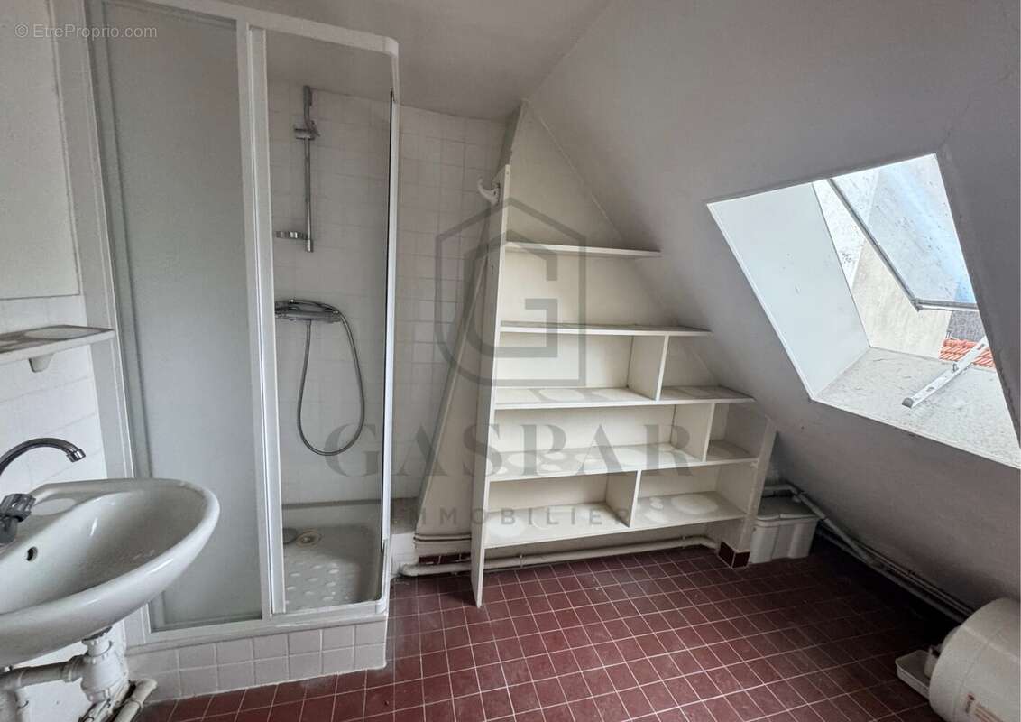 Appartement à PARIS-7E