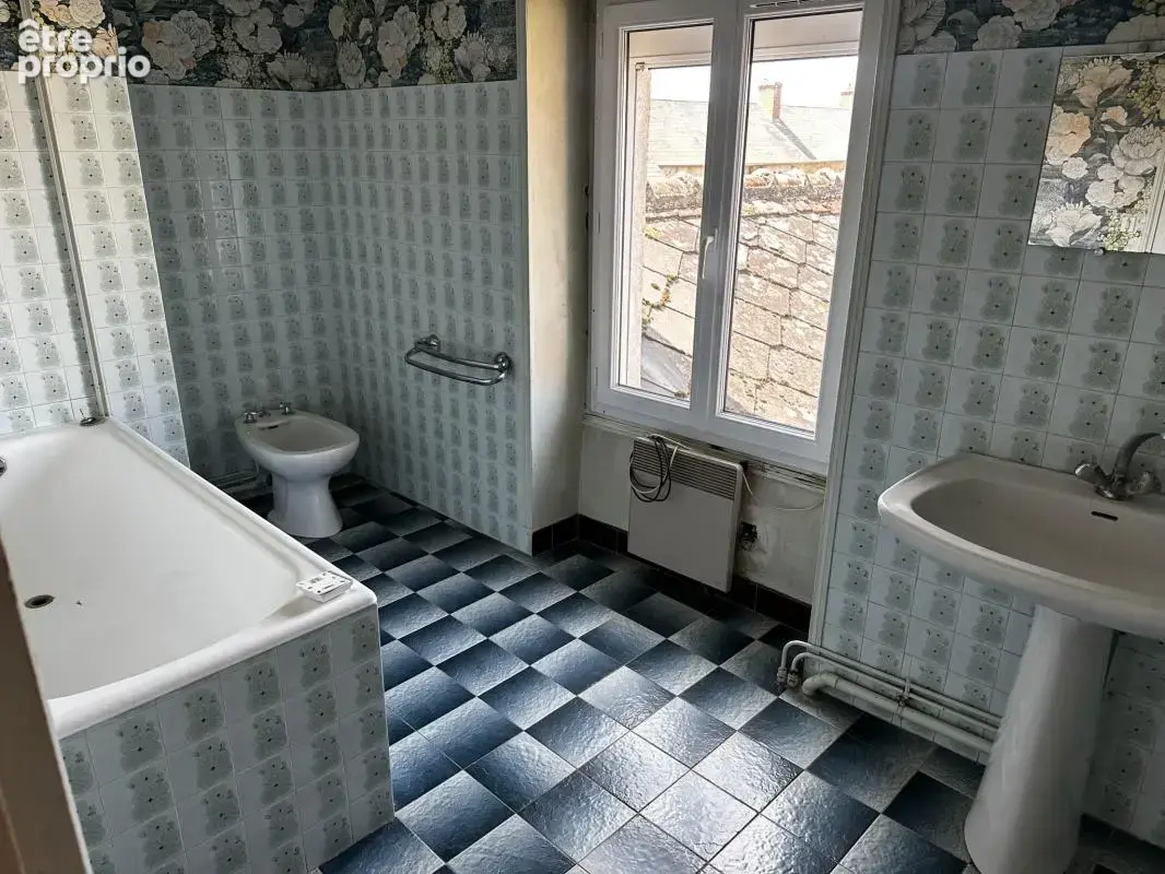 Maison de bourg à 5' Nord de Blois - photo 10