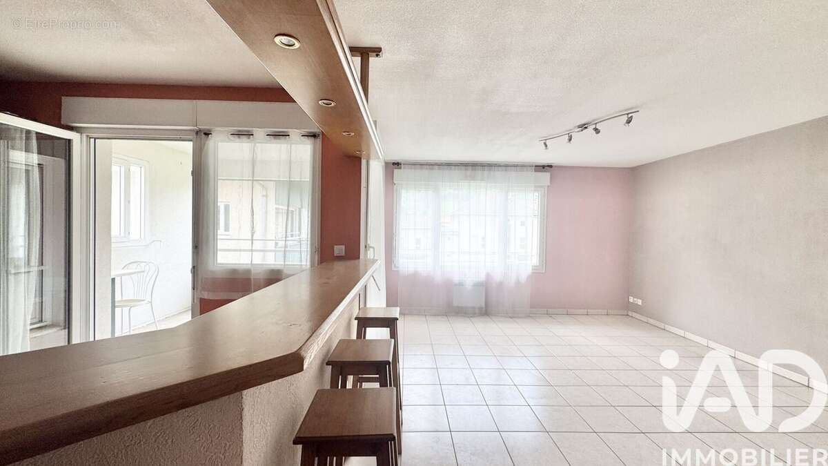 Photo 2 - Appartement à SAINT-PIERRE-EN-FAUCIGNY
