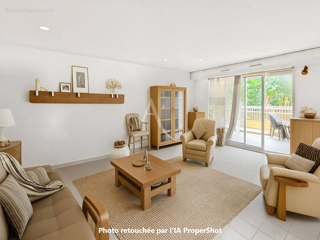 Appartement à LE CANNET