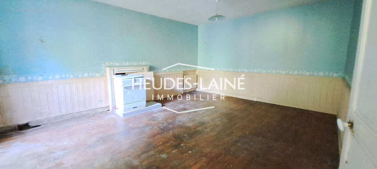 Maison + dépendances - LES LOGES MARCHIS - photo 6