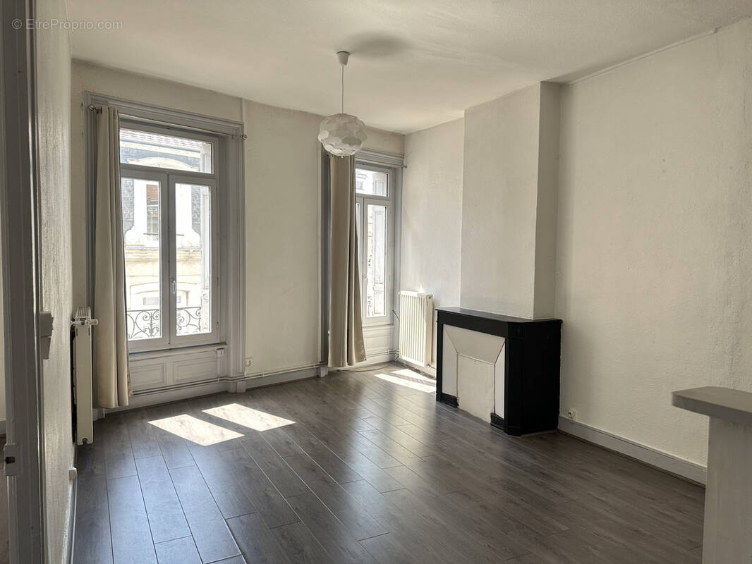 Appartement à SAINT-ETIENNE