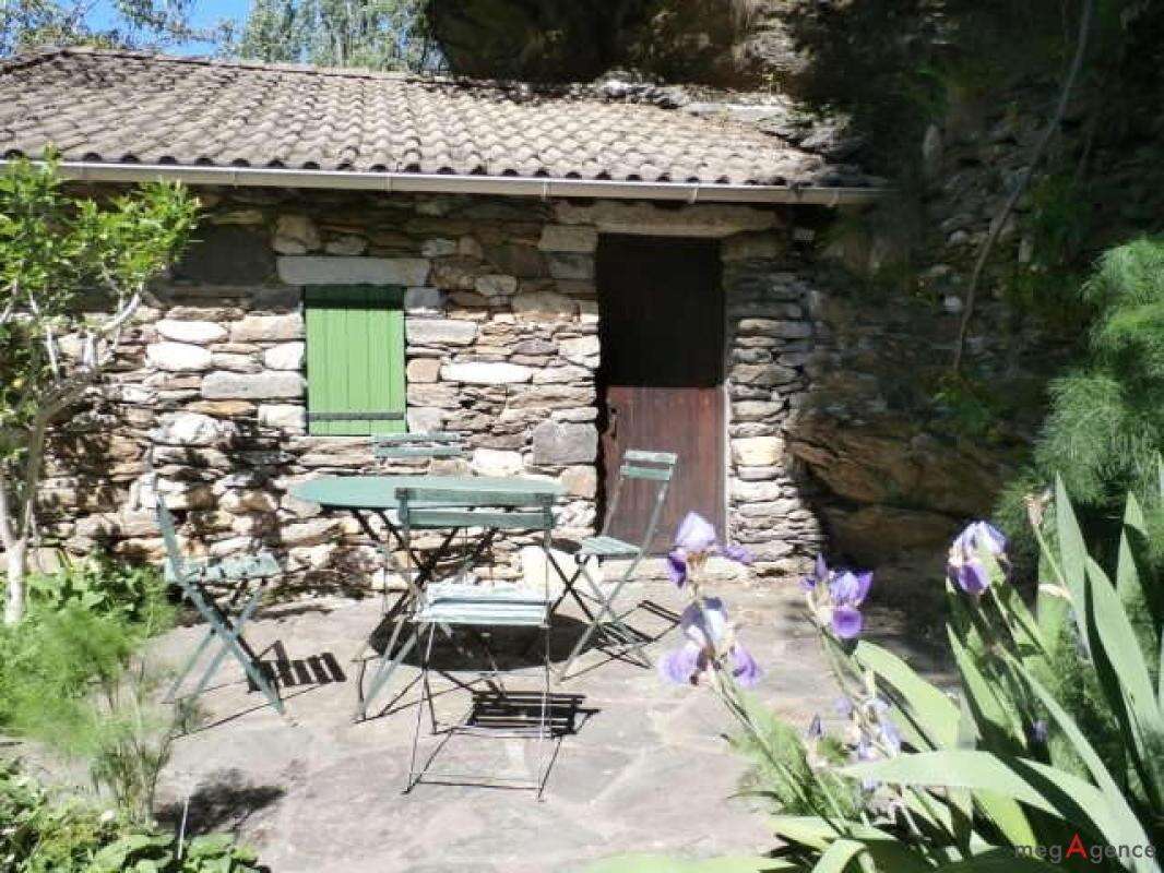 Maison à SAINT-GERMAIN-DE-CALBERTE