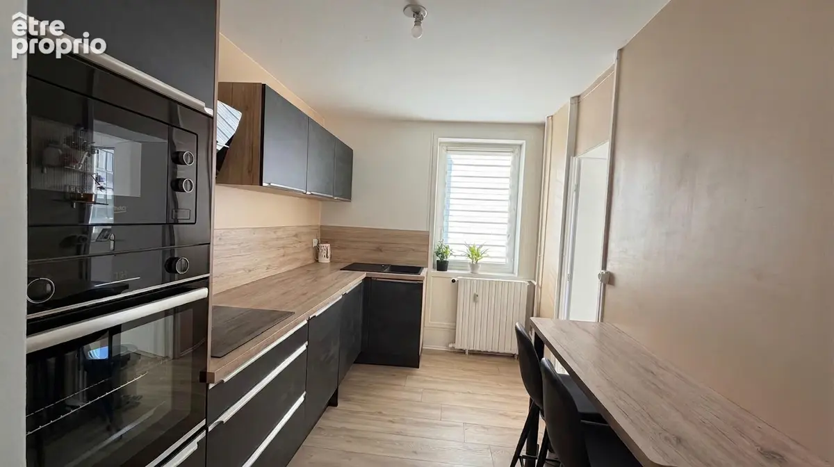 T2 lumineux de 48 m² avec ascenseur et cave - photo 2