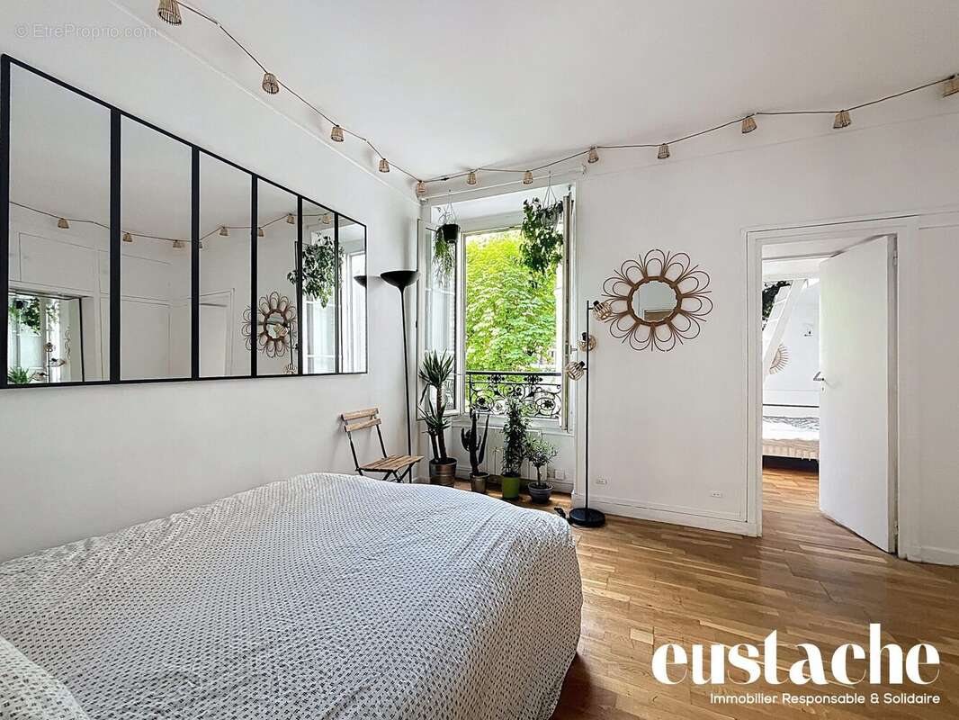 Appartement à PARIS-9E