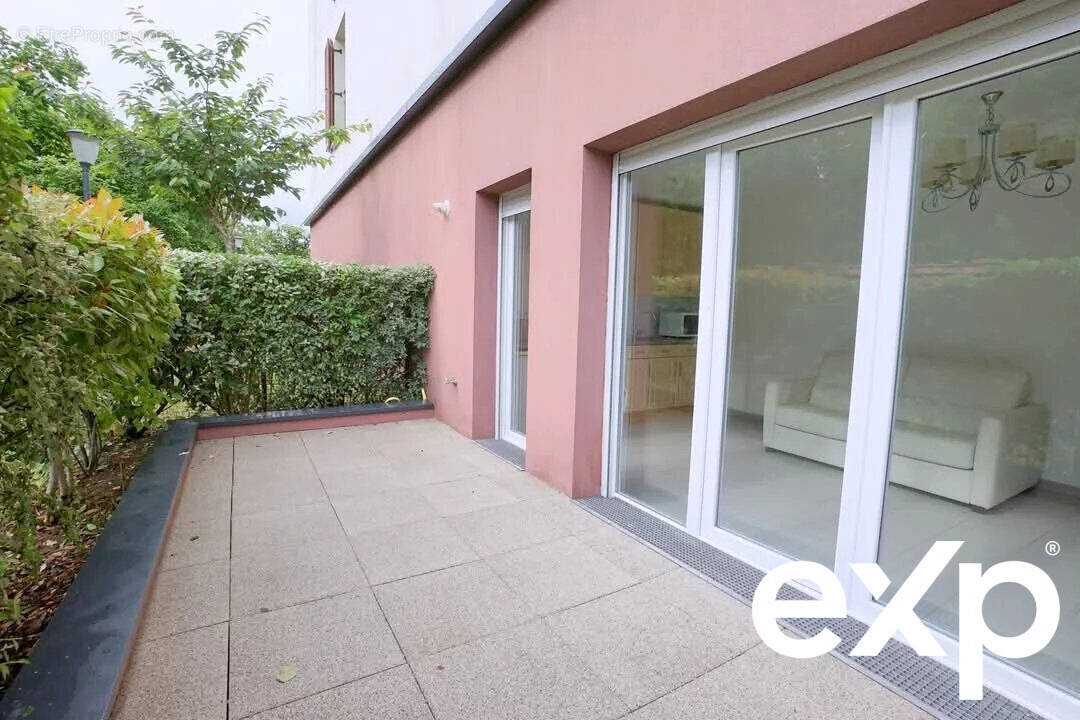 Appartement à ROSNY-SUR-SEINE