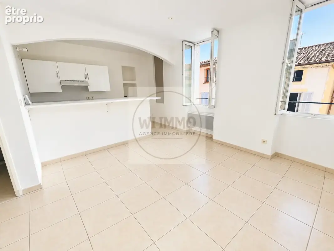 Photo Appartement à Trans-En-Provence au prix de 69 000€