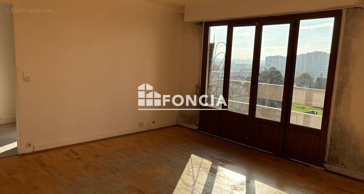 Appartement à MONTREUIL