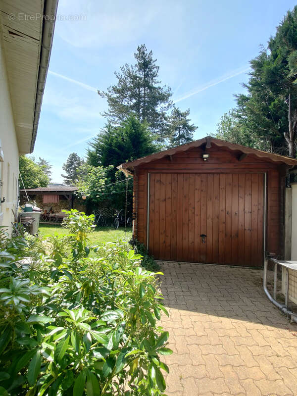 Maison à LIMOURS