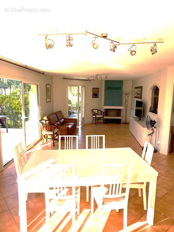 Maison à BELIN-BELIET