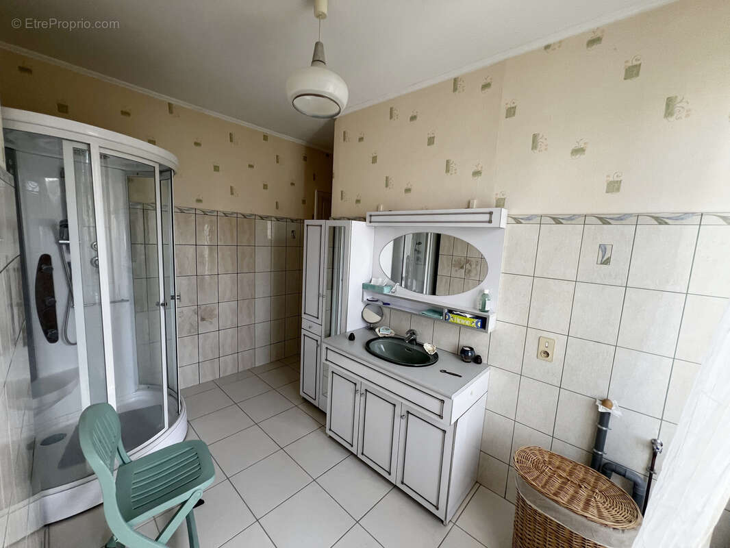 Maison à CHATELLERAULT