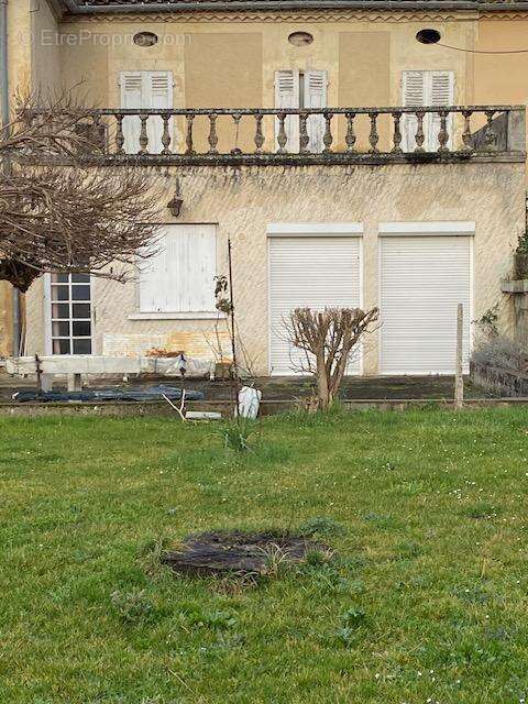 Maison à GONDRIN