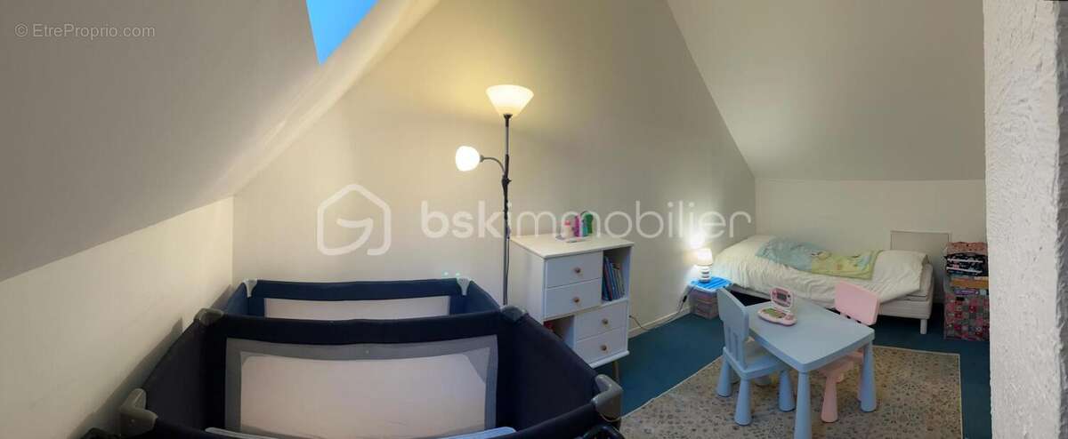 Maison à ONCY-SUR-ECOLE