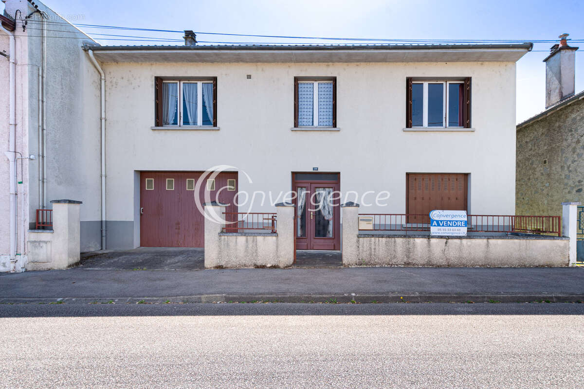 Maison secteur Ouest - 186m2 - 4 chambres, jardin, garage. - photo 22