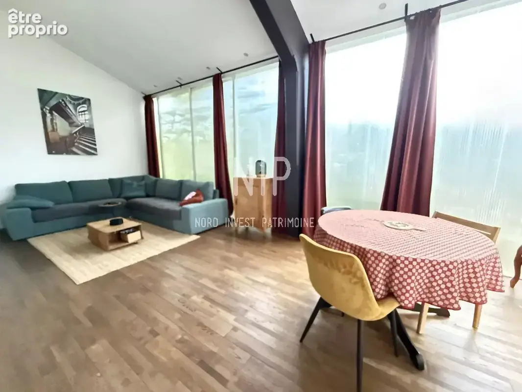 Photo Appartement à Lys-Lez-Lannoy au prix de 215 000€