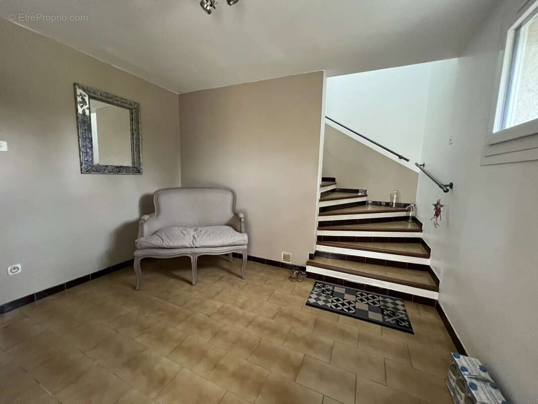 Maison à LA CALMETTE