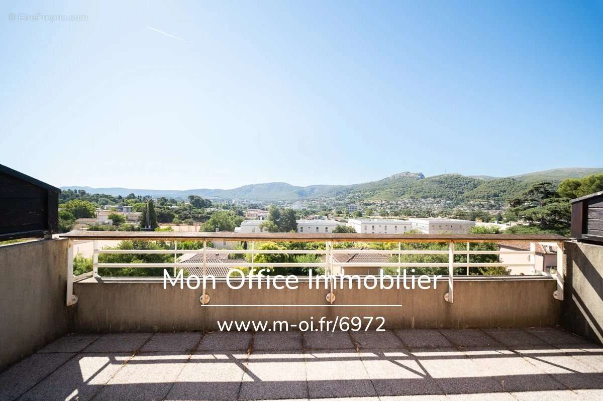 Appartement à MARSEILLE-11E