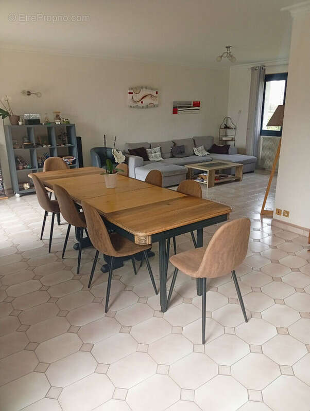 Maison à SEREILHAC