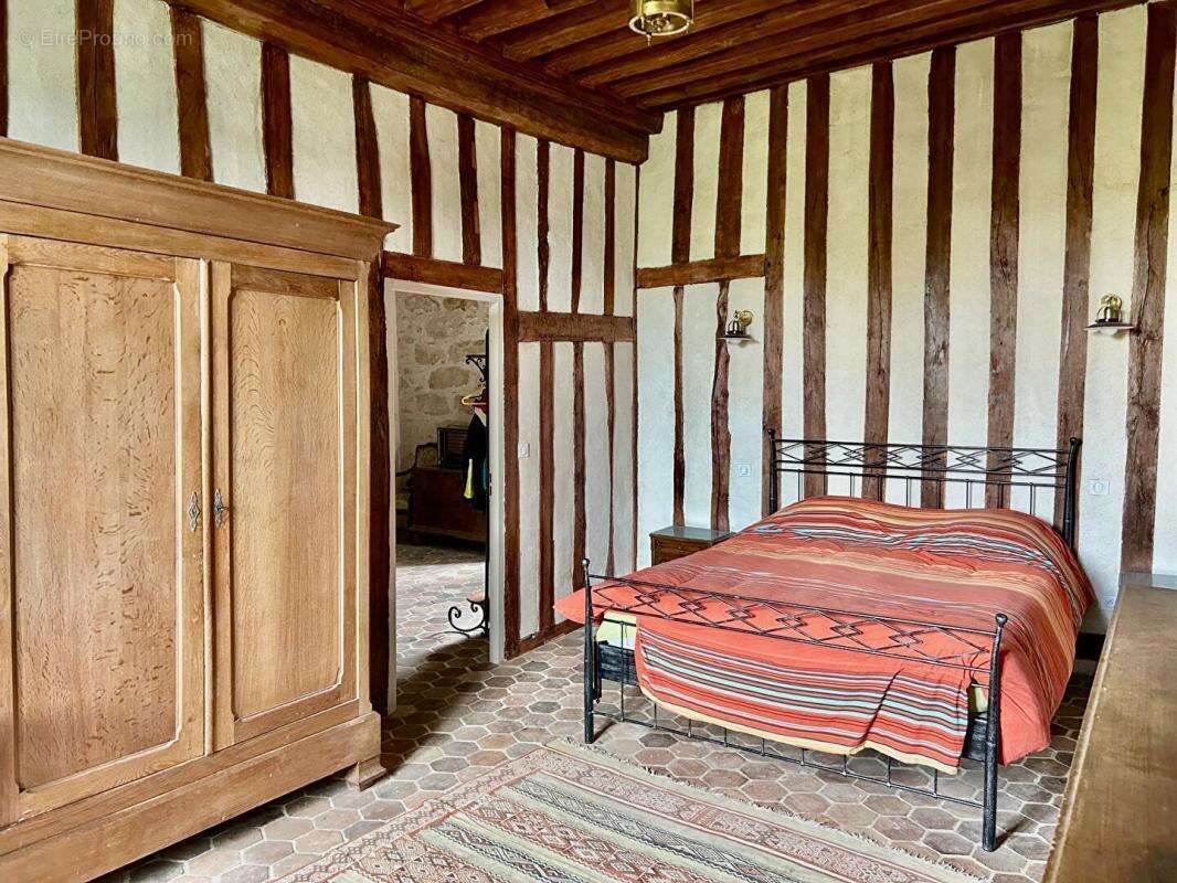 Maison à BAZOCHES-LES-BRAY