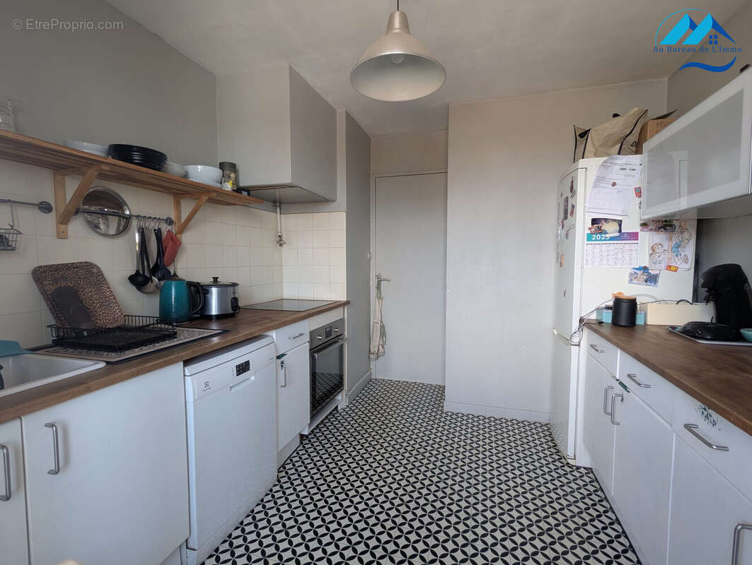 Appartement à MARSEILLE-11E