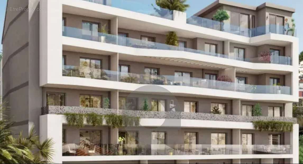Appartement à ROQUEBRUNE-CAP-MARTIN