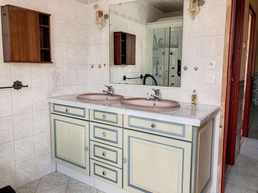 Maison à LA FERTE-IMBAULT